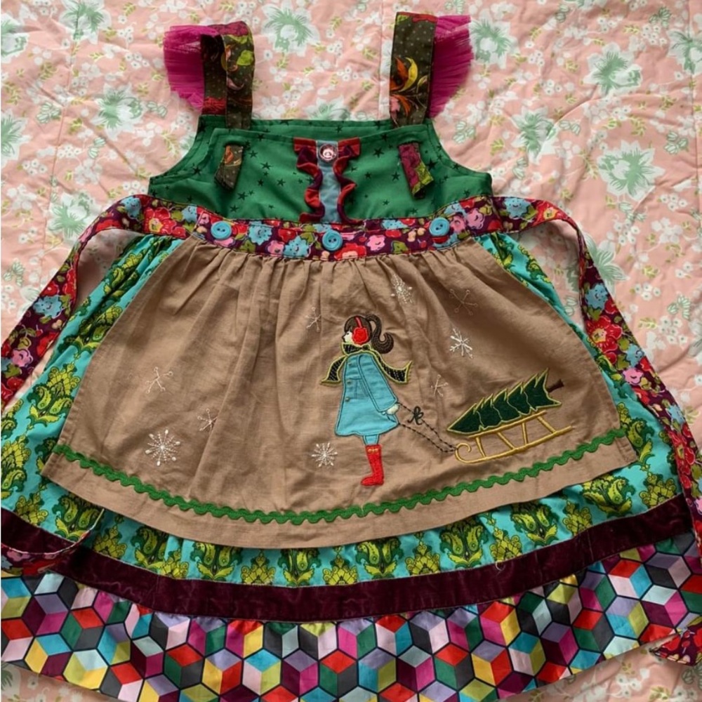 Size 4 Matilda Jane Paint by Numbers Christmas Dress. VGUC